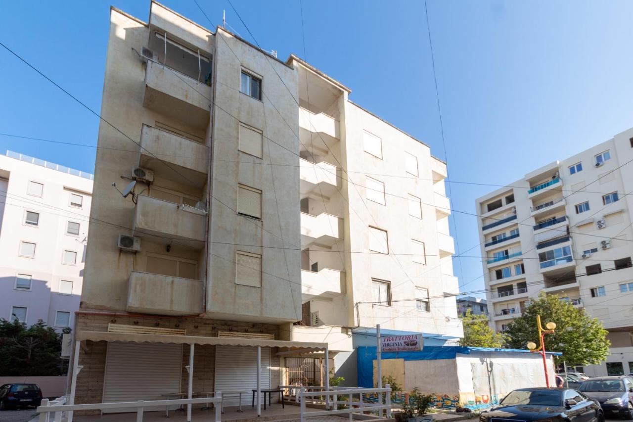 1 Bedroom Apartment With Fast Internet And Sea View Balcony In ดูร์เรส ภายนอก รูปภาพ